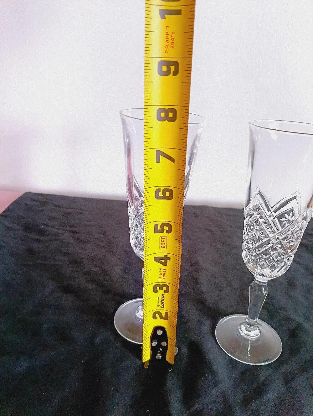 Set of 2 CRIS D'ARQUES DURAND MASQUERADE CHAMPAGNE FLUTE 7 3/4 HEIGHT